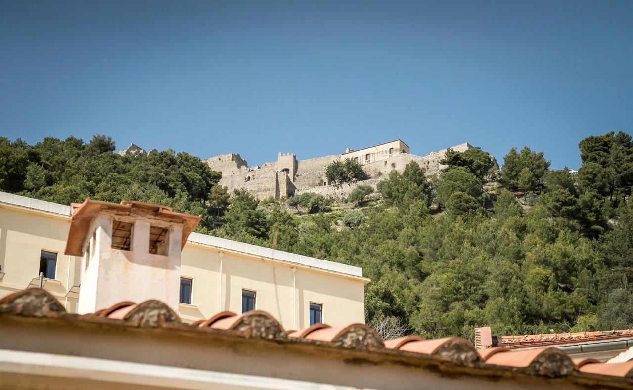 Plaium Montis Bed & Breakfast Salerno Exterior foto